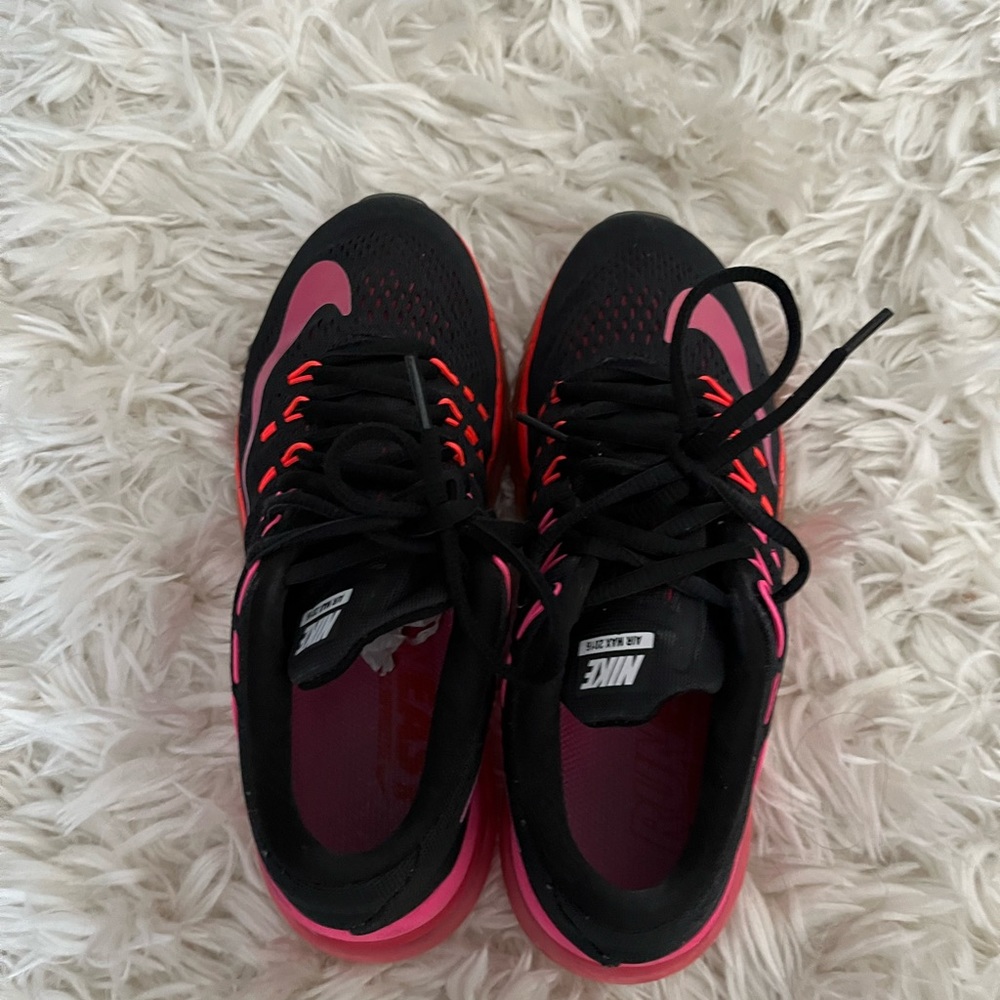 Nike air max Women’s running shoes